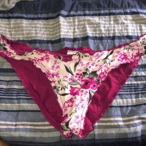 Ruffled and rouched floral bikini bottom